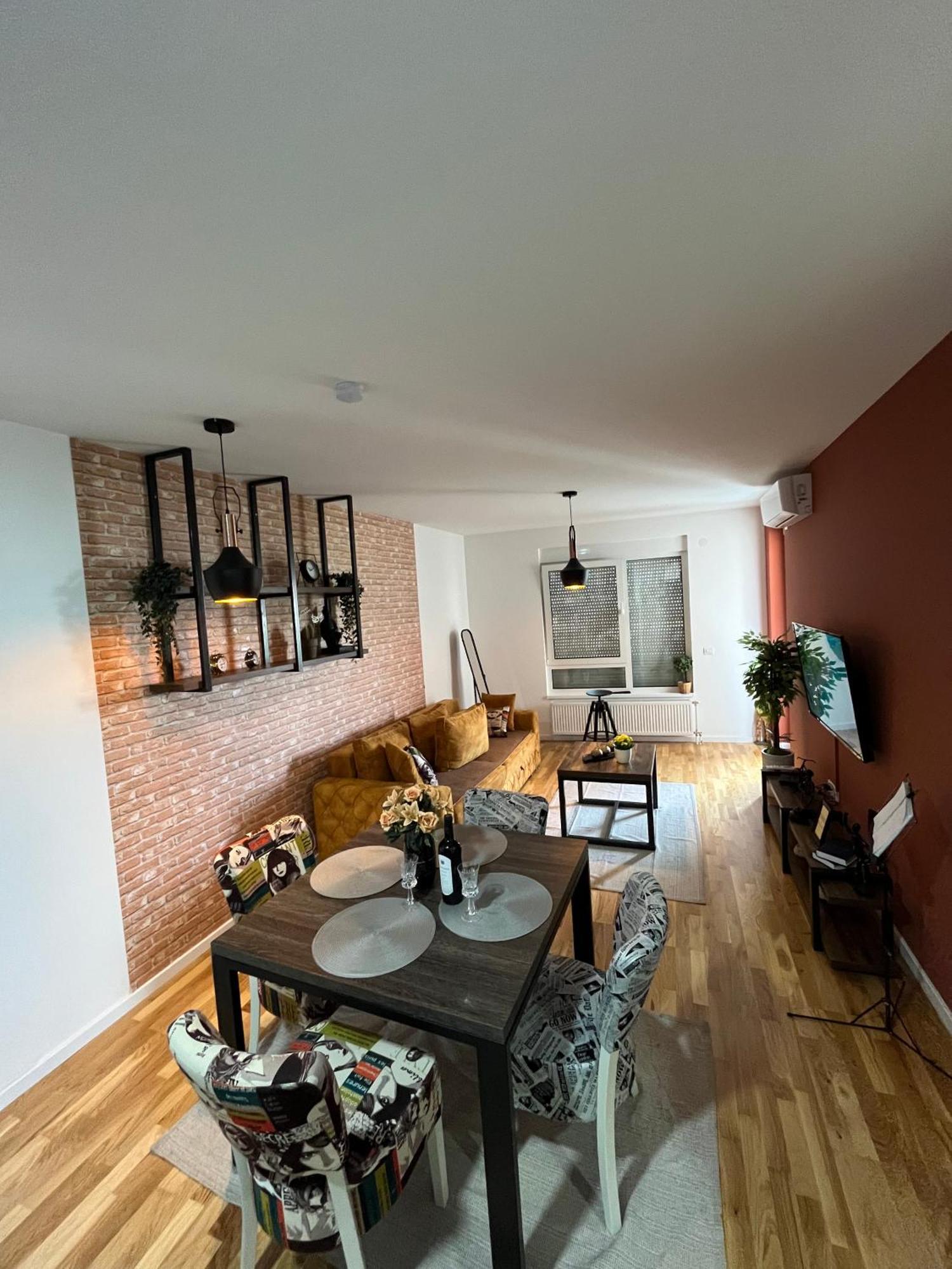 Lux Apartment 13 Center, Free Parking Ni Екстериор снимка